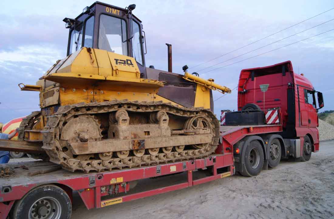 перевозка бульдозера тралом